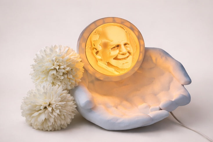 Personalised Lithophane Memorial Light – Open Hands